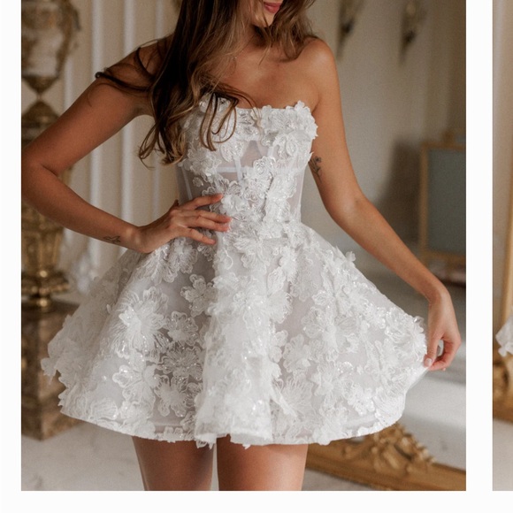 ROSIE ETIENNE - CAMILLE DRESS SIZE 4. ❤️ - Picture 3 of 5